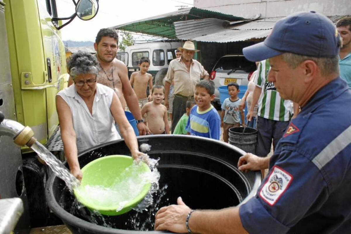Este viernes Piedecuesta estará sin agua por 12 horas (Foto: Archivo/VANGUARDIA LIBERAL)