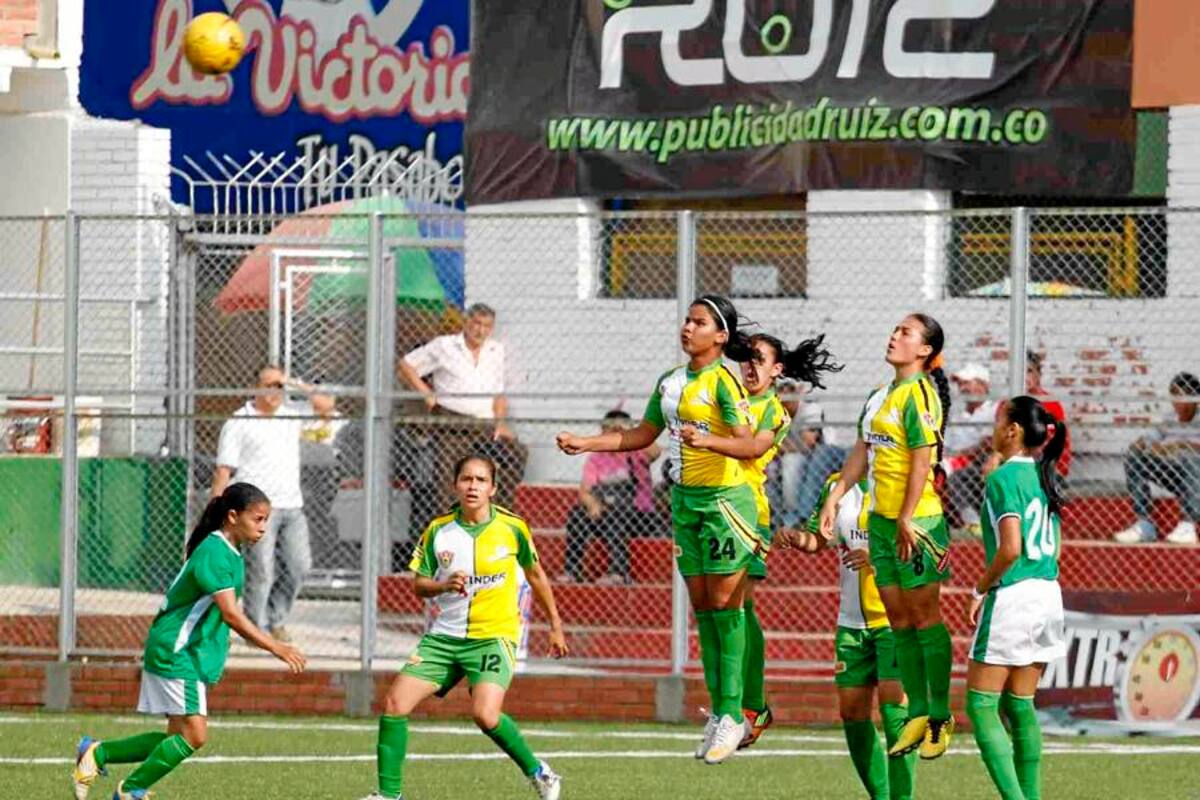Selección Santander femenina goleó y gustó (Foto: Nelson Díaz/ VANGUARDIA LIBERAL)