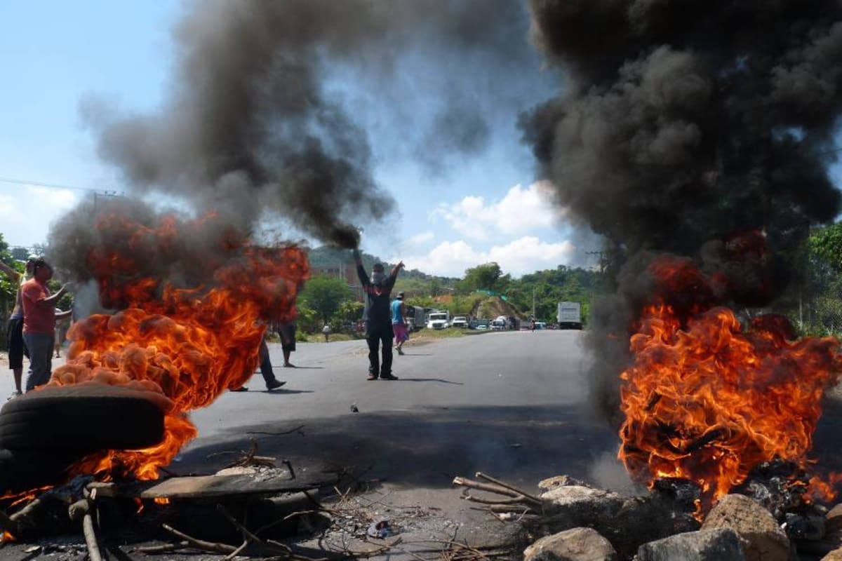 Intento de asonada en Bucaramanga por operativos de control a ‘piratas’ (Foto: Archivo/VANGUARDIA LIBERAL)