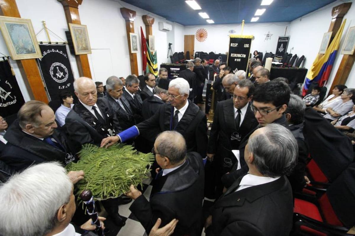 Siete logias existen en Bucaramanga. Políticos, empresarios, educadores y profesionales de distintas áreas hacen parte de esta sociedad. (Foto: Nelson Díaz/ VANGUARDIA LIBERAL)