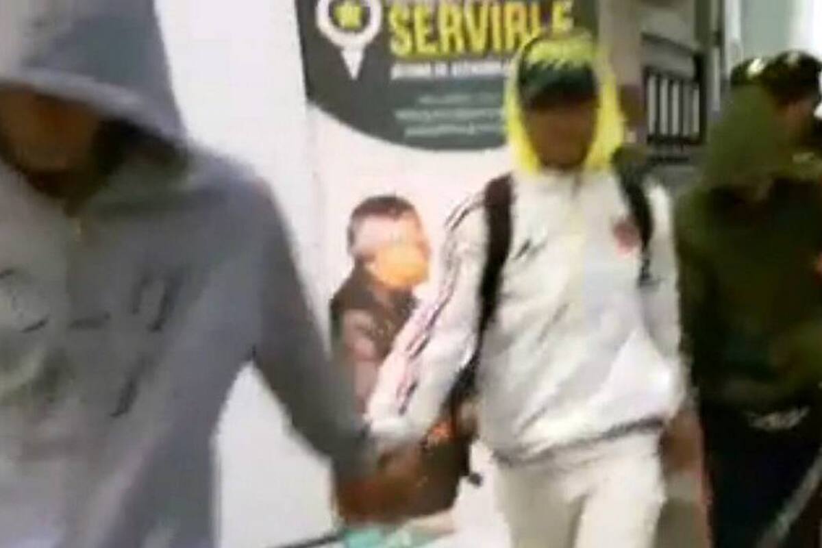 Tras ser expulsados de Perú, 'hinchas' de Nacional se pelearon en El Dorado (Foto: Tomada de internet/VANGUARDIA LIBERAL)