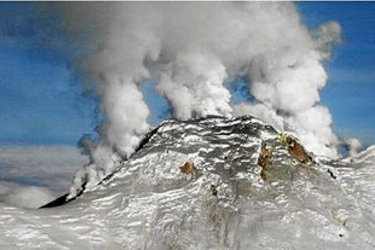 Fuerte olor a azufre en sectores de Manizales por volcán nevado del Ruiz (Foto: Tomado de Internet/ VANGUARDIA LIBERAL)
