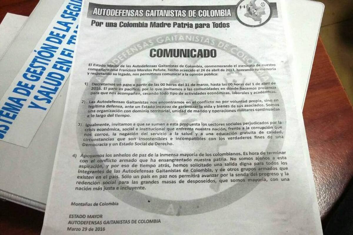 Polémica por panfletos que anunciarían paro armado en Bucaramanga (Foto: Suministrada/VANGUARDIA LIBERAL)