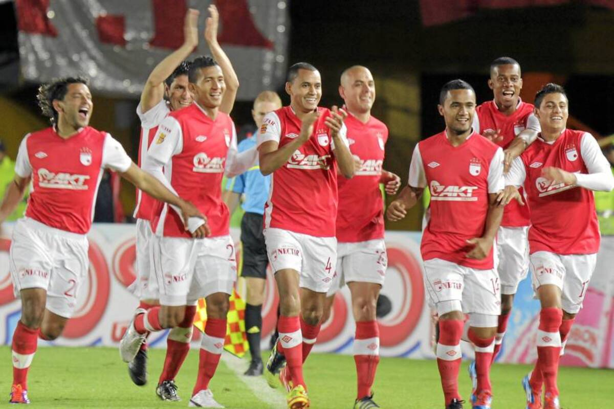 Independiente Santa Fe ganó y aseguró su clasificación a los cuadrangulares (Foto: Archivo/ VANGUARDIA LIBERAL)