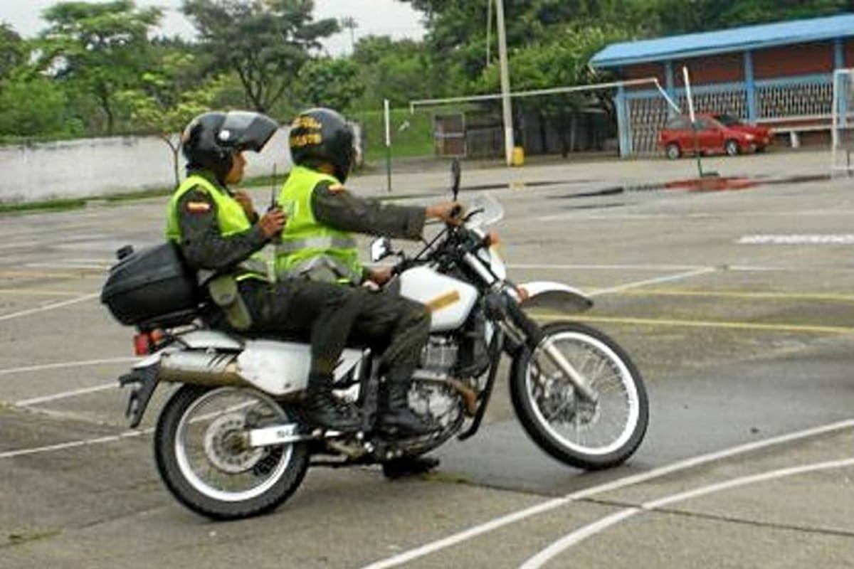Agredidos cuatro policías en Tuluá (Foto: Tomado de Internet/VANGUARDIA LIBERAL)