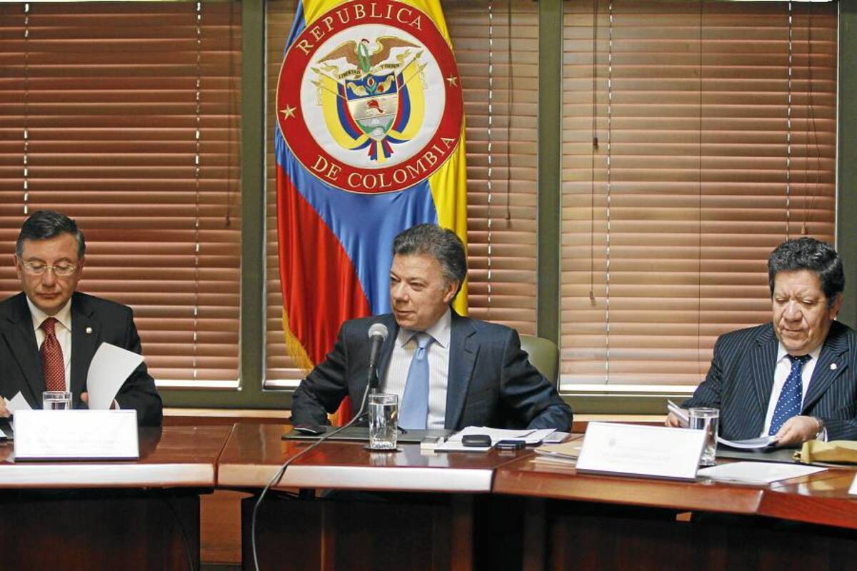 Santos anunció recursos adicionales por $70 mil millones para vías terciarias en Caldas (Foto: Archivo/VANGUARDIA LIBERAL)