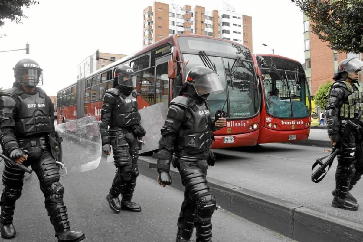 Así fue el bloqueo en Transmilenio, Bogotá (Foto: Colprensa/VANGUARDIA LIBERAL)