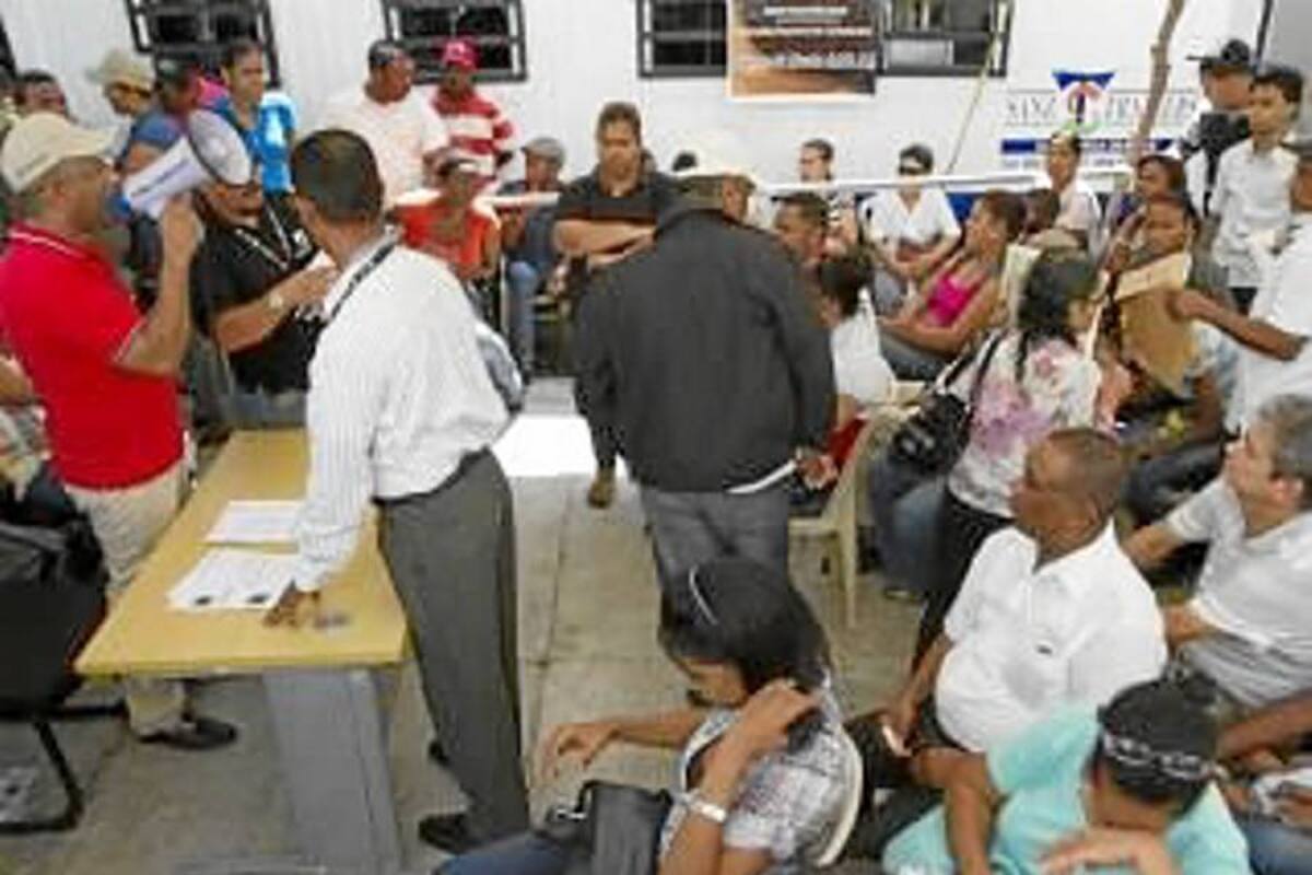Los dominicanos comienzan a votar para elegir al nuevo presidente (Foto: Tomada de Internet/VanguardiaLiberal)