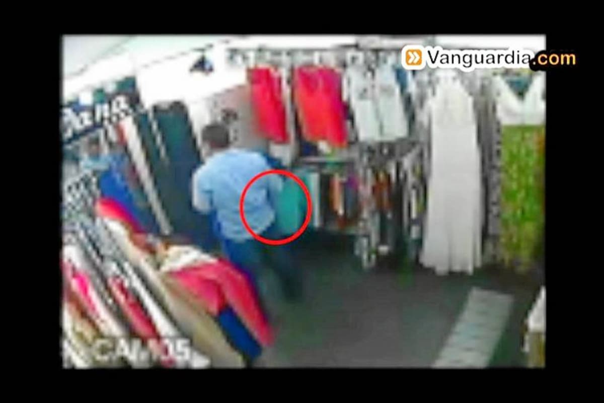 Cámara de seguridad grabó a presunto ladrón de ropa