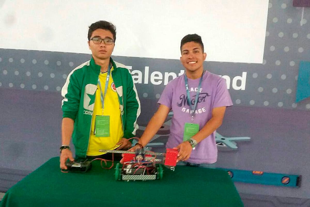 Estudiantes de Bucaramanga ocupan primer lugar en concurso de robótica en México (Foto: Suministrada/ VANGUARDIA LIBERAL)