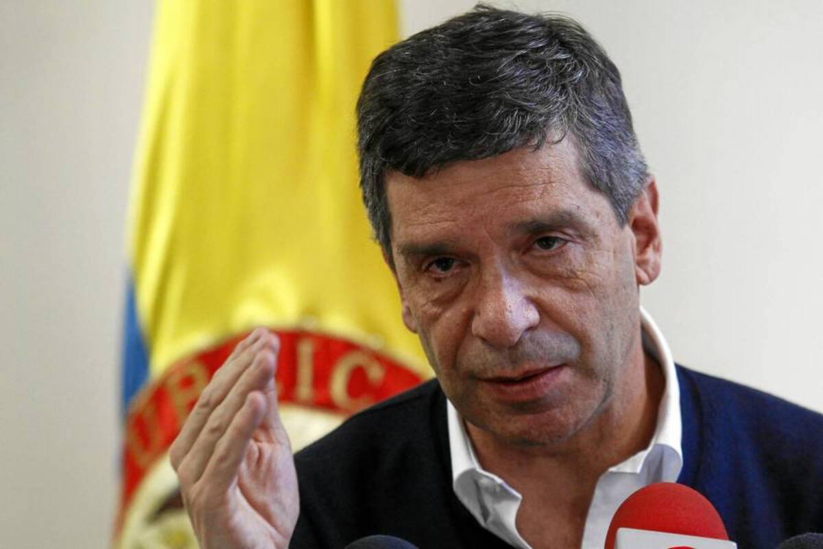 Rafael Pardo dice que el mayor logro en materia laboral fue crear la cartera de trabajo (Foto: Archivo/VANGUARDIA LIBERAL)