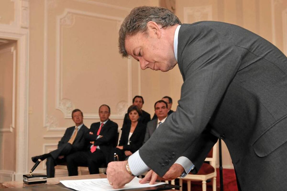 Santos firmó decreto que elimina trámites engorrosos (Foto: Colprensa/VANGUARDIA LIBERAL)