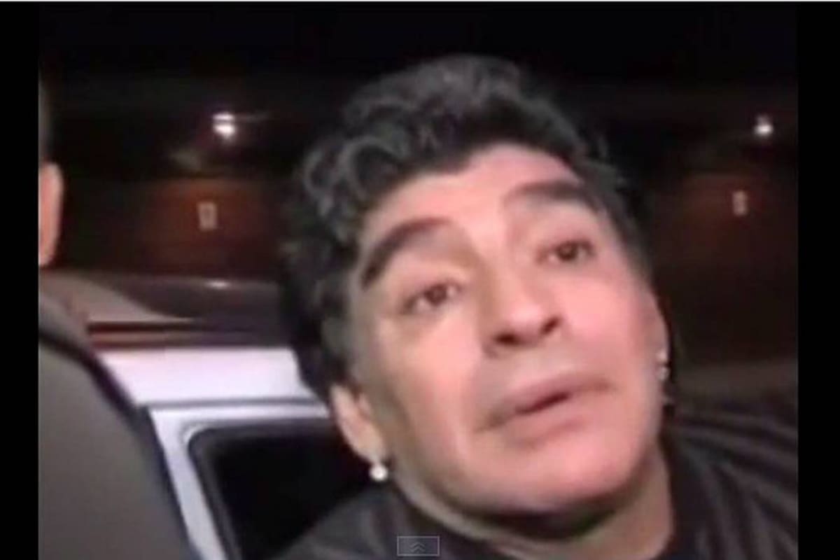 Maradona da una entrevista borracho (Foto: TOMADO DE YOUTUBE.COM / VANGUARDIA LIBERAL)