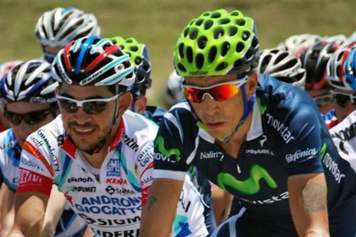 José Serpa (Androni-Giocatolli) y Mauricio Soler (Movistar)(Foto: Cortesía Luis Barbosa / VANGUARDIA LIBERAL)