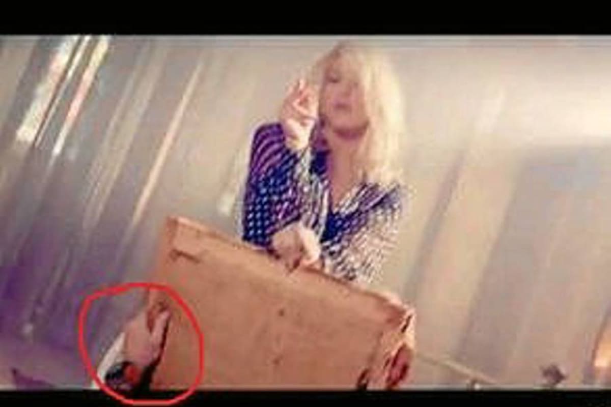 Error en el nuevo video de Shakira "Addicted to you" (Foto: Tomada de internet/VANGUARDIA LIBERAL)