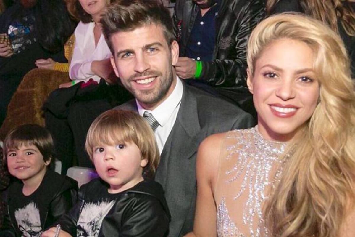Un gesto del futbolista de Barcelona fue el que disparó los rumores de crisis en la pareja. (Foto: Tomada de Instagram Shakira/VANGUARDIA LIBERAL)