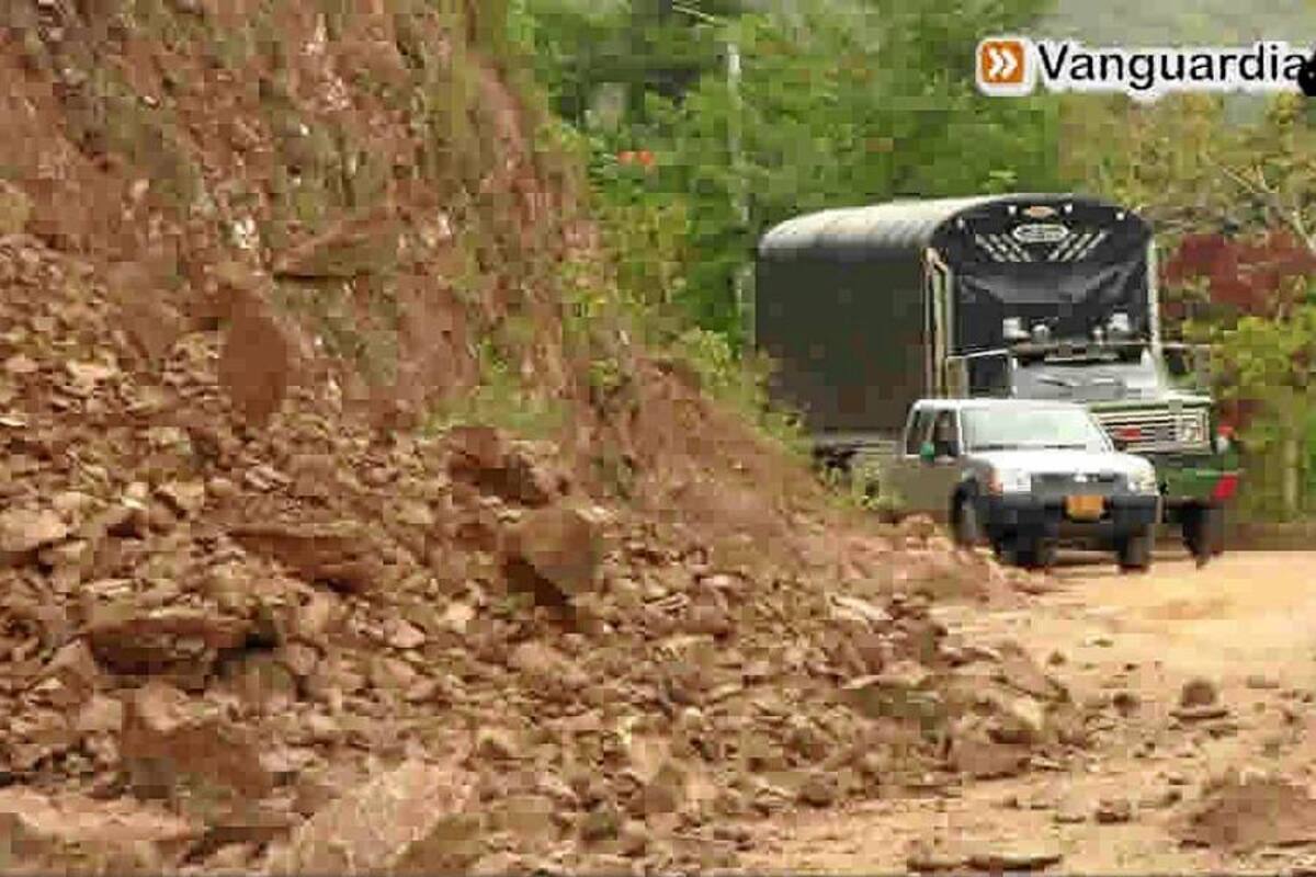 Vía que de Bucaramanga conduce a Matanza tiene paso restringido (Foto: VANGUARDIA LIBERAL)