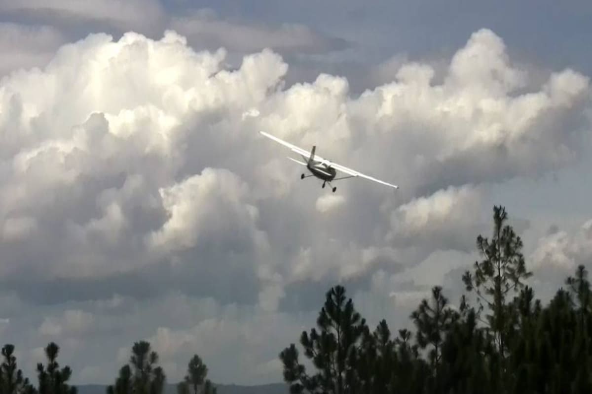 El cielo de San Gil se llenó de color y adrenalina (Foto: MILTON VELOSA/VANGUARDIA LIBERAL)
