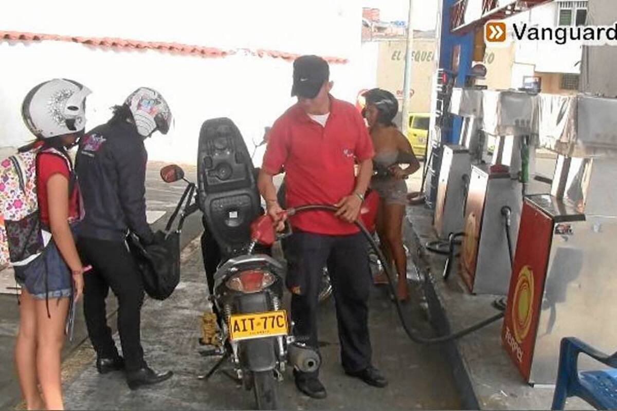 Conductores de Bucaramanga exigen mayor disminución en el precio de la gasolina