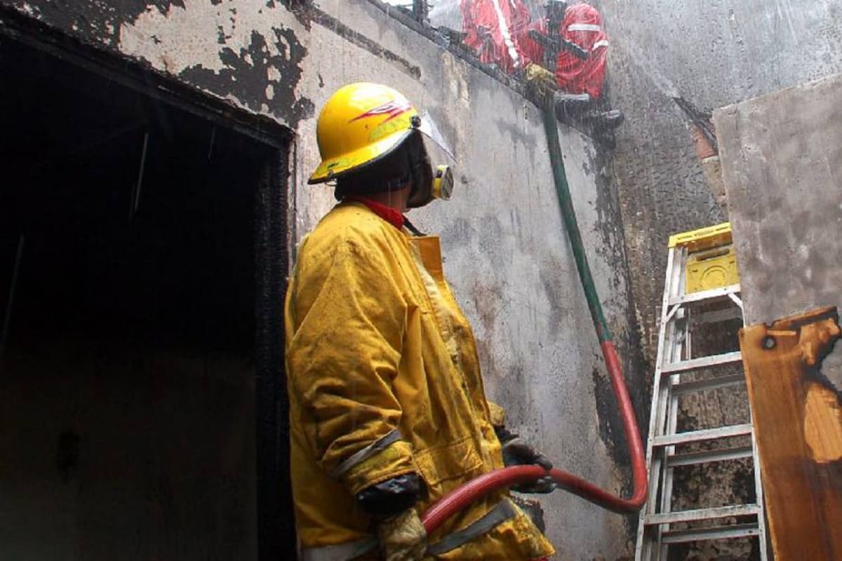 Controlan incendio en fábrica de guitarras de Bucaramanga (Foto: Archivo/VANGUARDIA LIBERAL)