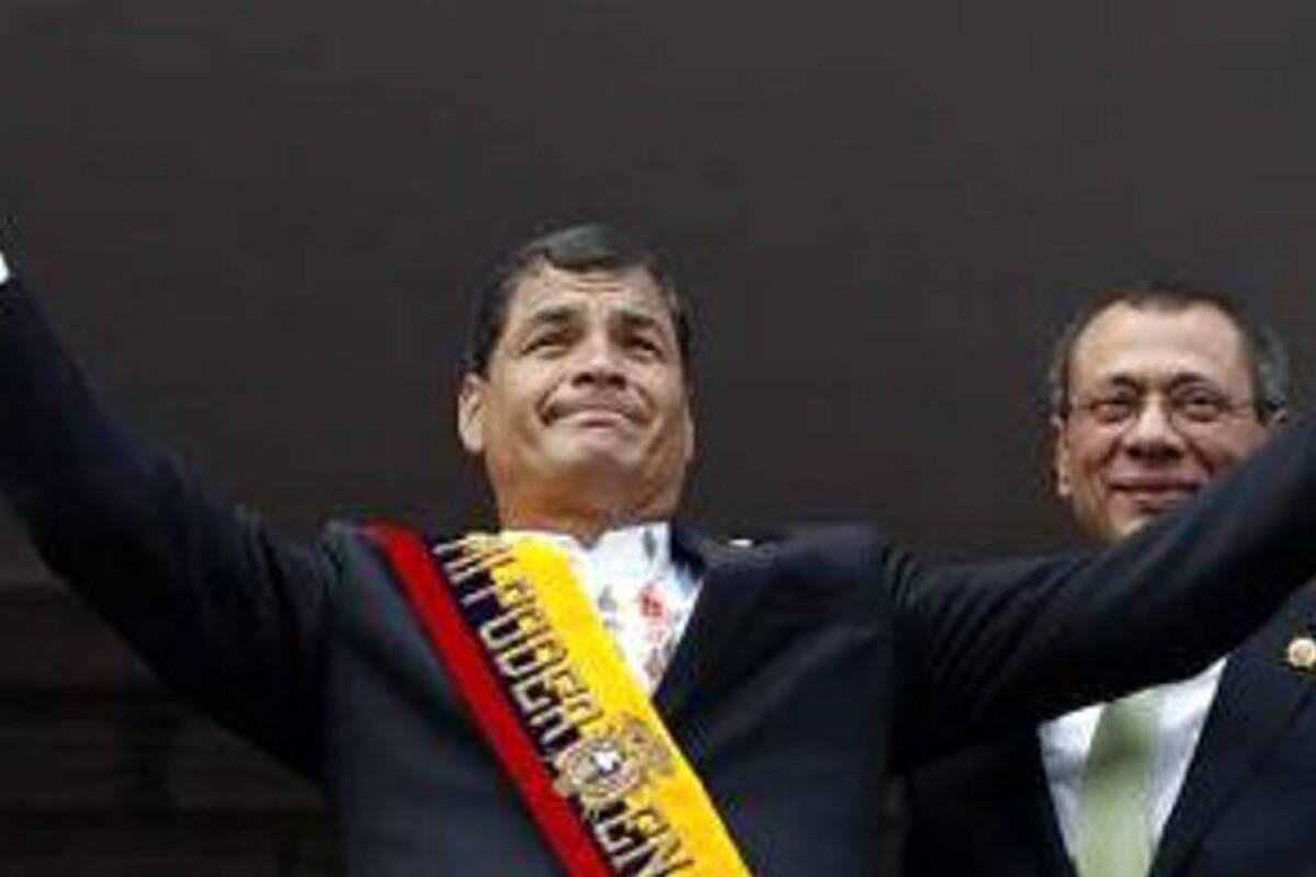 Correa ataca a "prensa capitalista" y defiende democratizar medios (Foto: Tomada de Internet/VanguardiaLiberal)