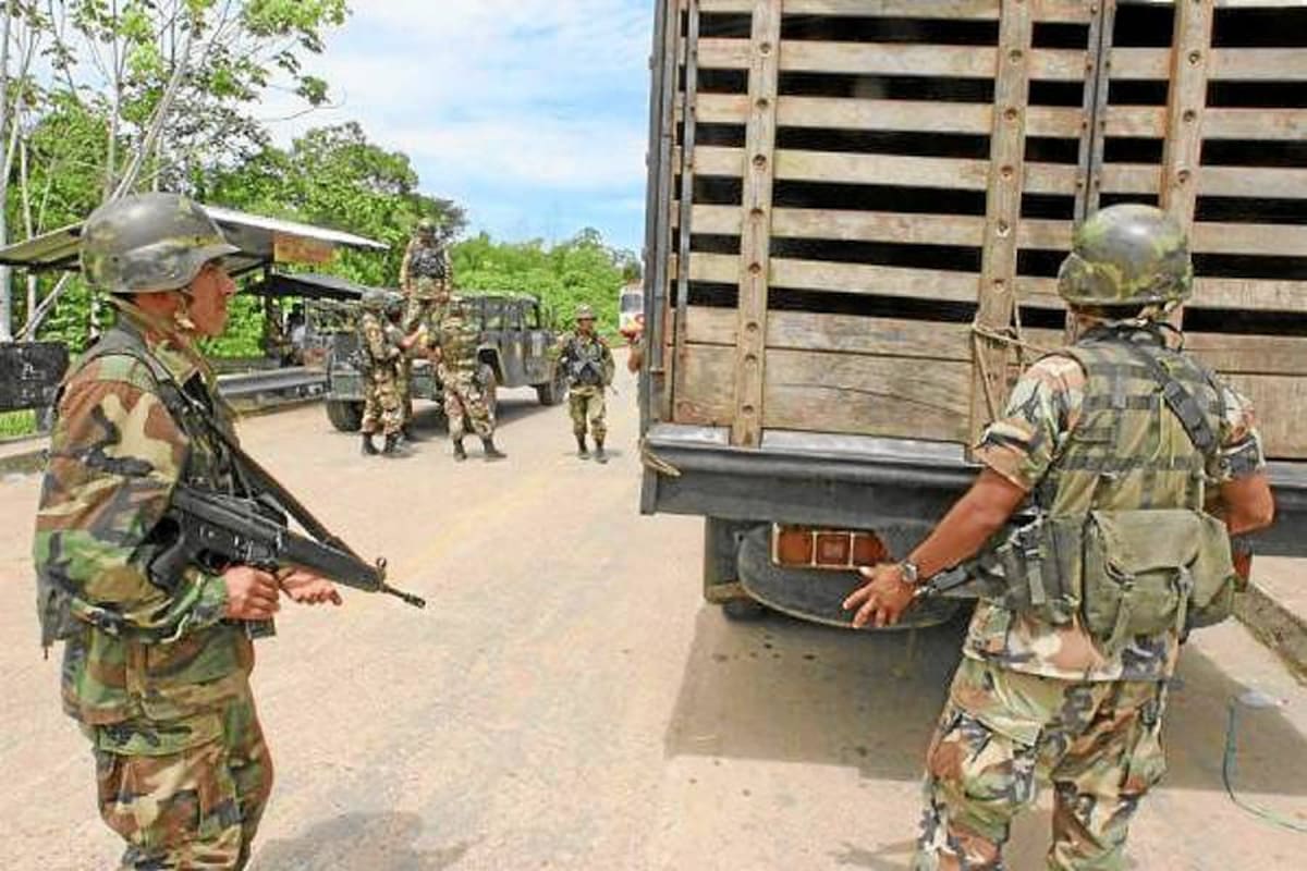 Presidente Santos evalúa en Arauca emboscada que dejó 11 militares muertos (Foto: Archivo/VANGURDIA LIBERAL)