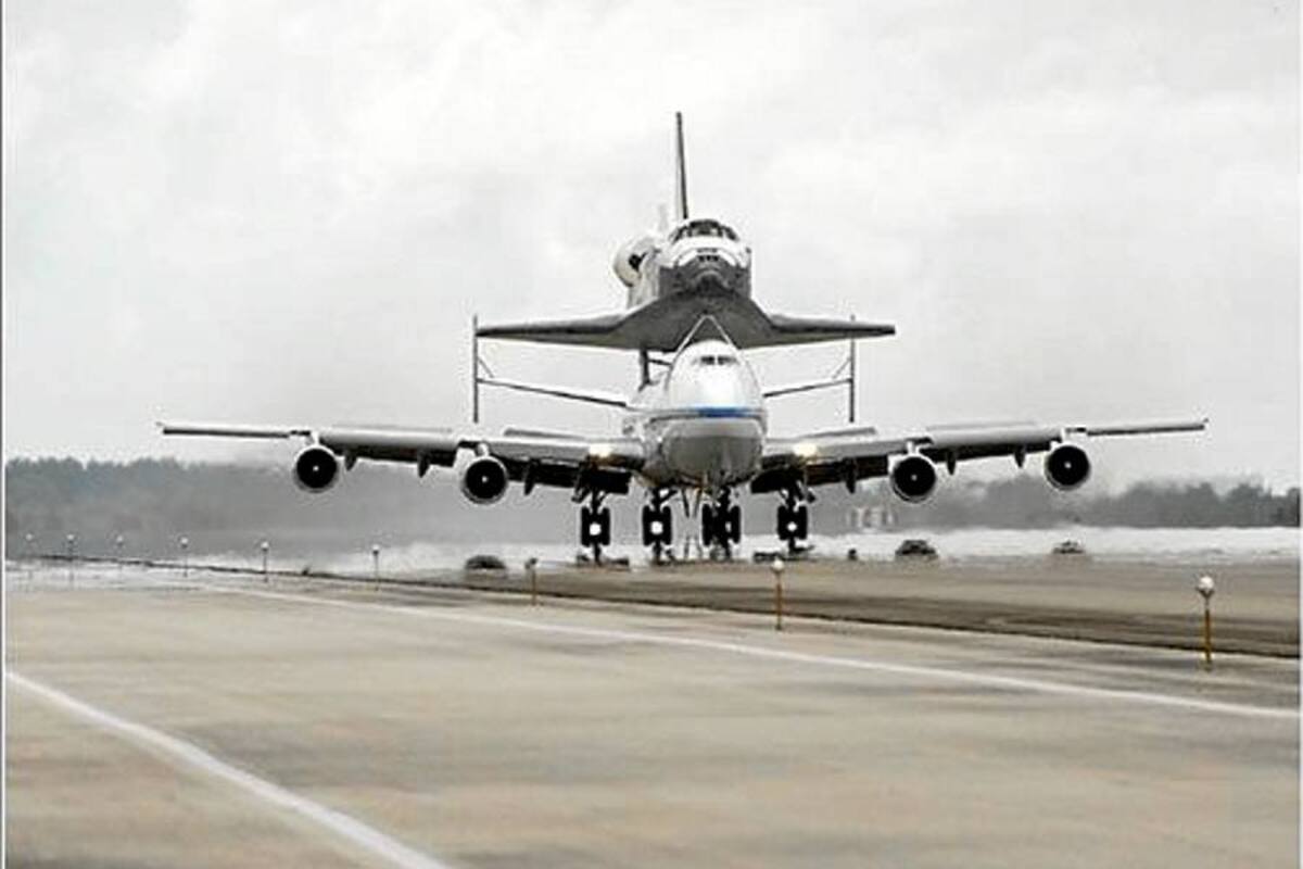 El Discovery concluye su último vuelo al aterrizar en el aeropuerto de Dulles (Foto: Tomada de Internet/VanguardiaLiberal)