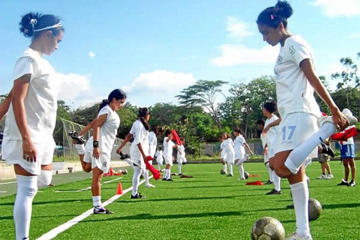 Fútbol femenino está creciendo "muy rápido" en Centroamérica (Concacaf) (Foto: Tomado de internet/ VANGUARDIA LIBERAL)