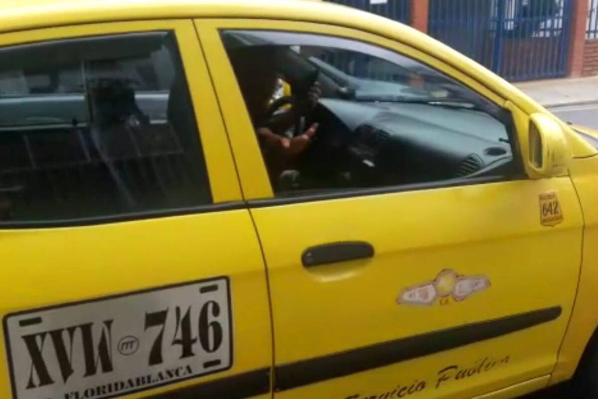 Video registró a taxista que negó un servicio porque había trancón en Bucaramanga (Foto: Suministrada /VANGUARDIA LIBERAL)