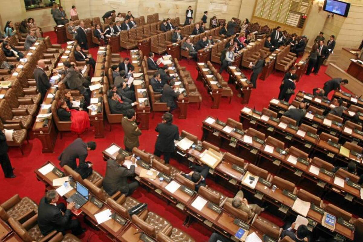 El Congreso de la República inició el debate del presupuesto para el próximo año de la Nación (Foto: Colprensa/VANGUARDIA LIBERAL)