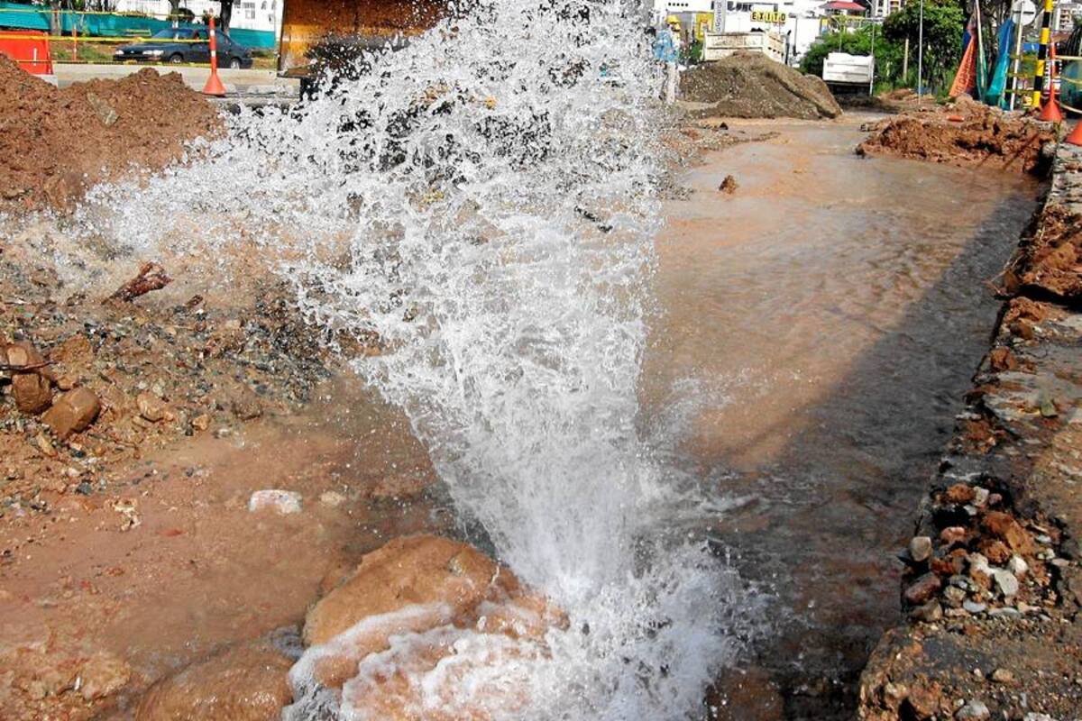 Presión del agua rompió tubo en Piedecuesta (Foto: Archivo/ VANGUARDIA LIBERAL)