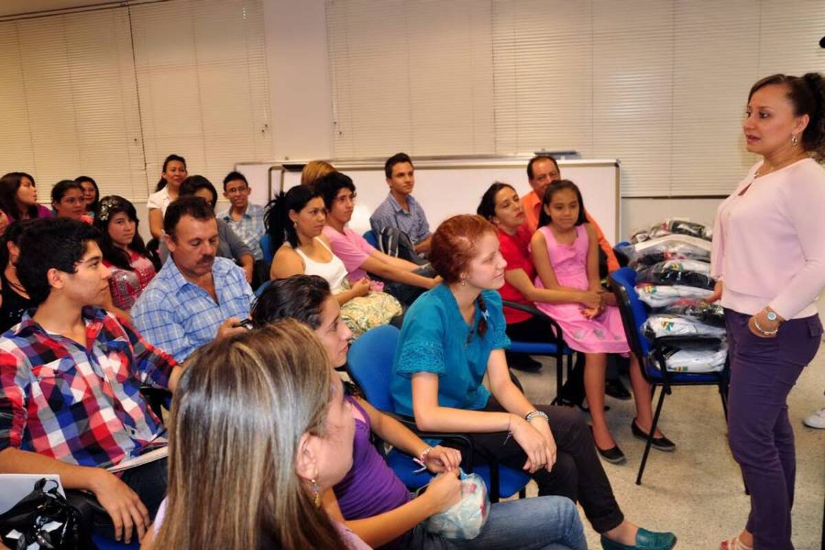 La Ministra de esta cartera también reafirmó el anuncio hecho en días pasados de que se aplicarán nuevos mecanismos para ayudar a que los jóvenes de escasos recursos accedan a la educación superior. (Foto: Archivo/VANGUARDIA LIBERAL)