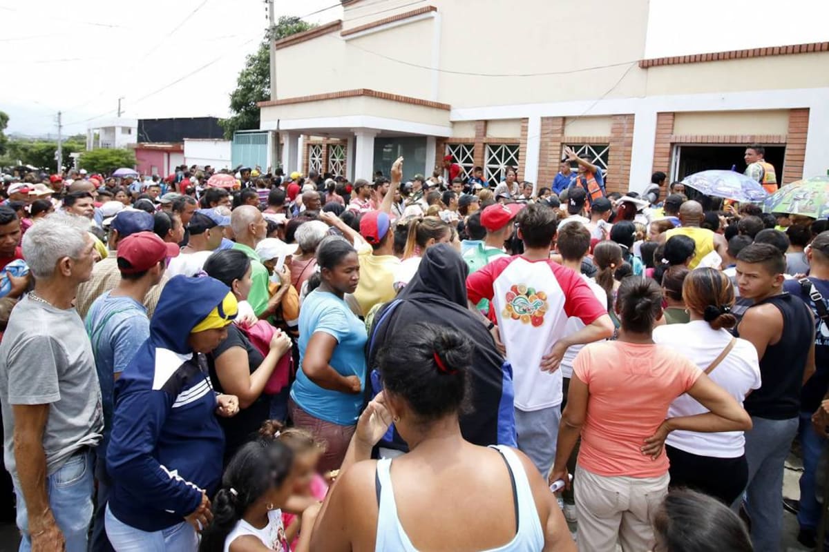 El proyecto del Programa Mundial de Alimentos de la ONU comenzó el pasado lunes en Cúcuta. (Foto: EFE/VANGUARDIA LIBERAL)
