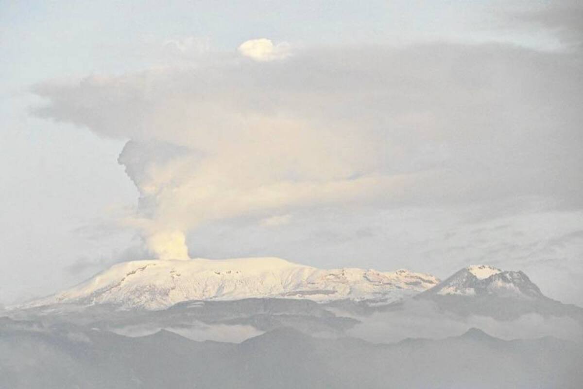 Autoridades en alerta por actividad del volcán Nevado del Ruiz (Foto: Archivo/VANGUARDIA LIBERAL)
