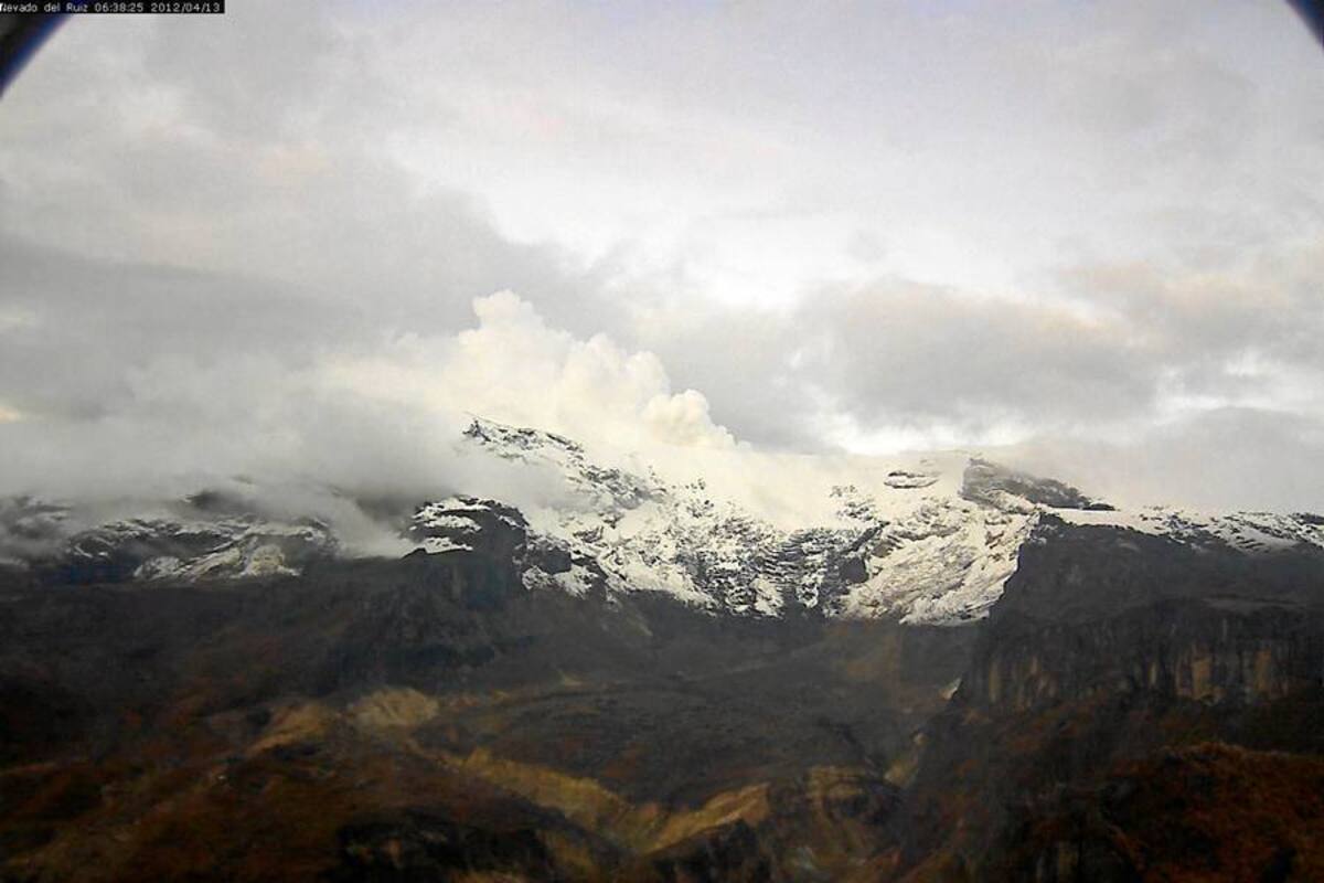 Restringen operaciones en cuatro aeropuertos por alerta en el Nevado del Ruiz (Foto: Archivo/VANGUARDIA LIBERAL)