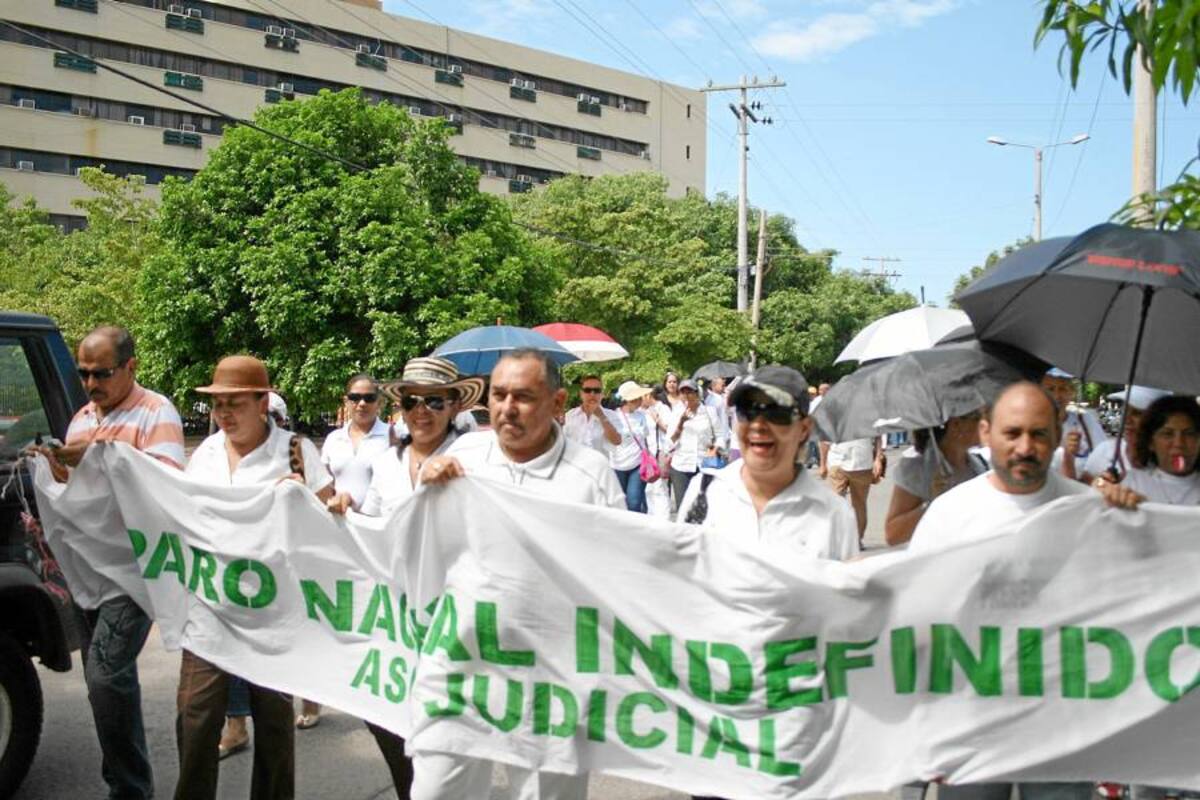 Hoy marchan empleados de la justicia hacia la Plaza de Bolívar (Foto: Archivo/VANGUARDIA LIBERAL)