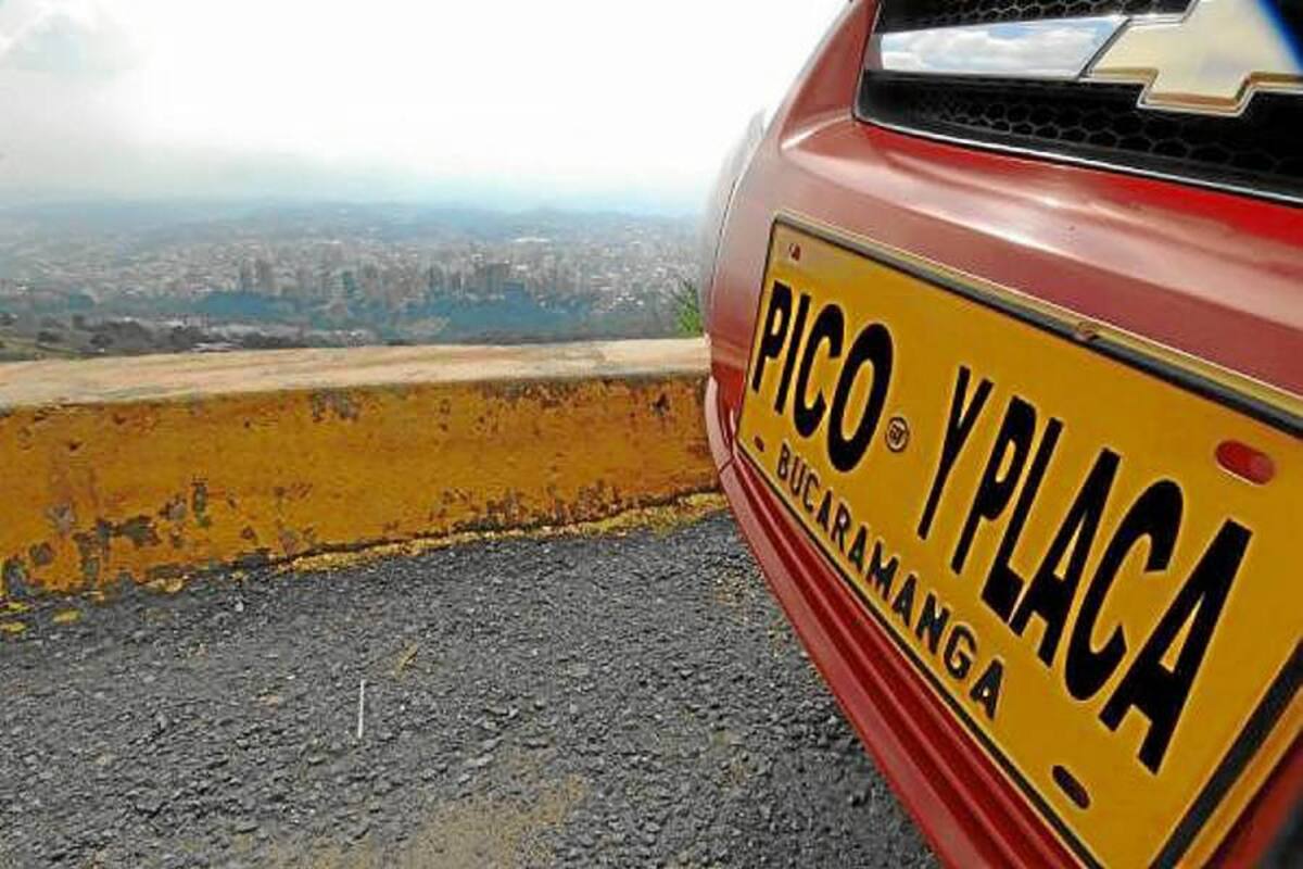 Bumangueses con opiniones divididas por suspensión del Pico y Placa (Foto: Archivo/ VANGUARDIA LIBERAL)