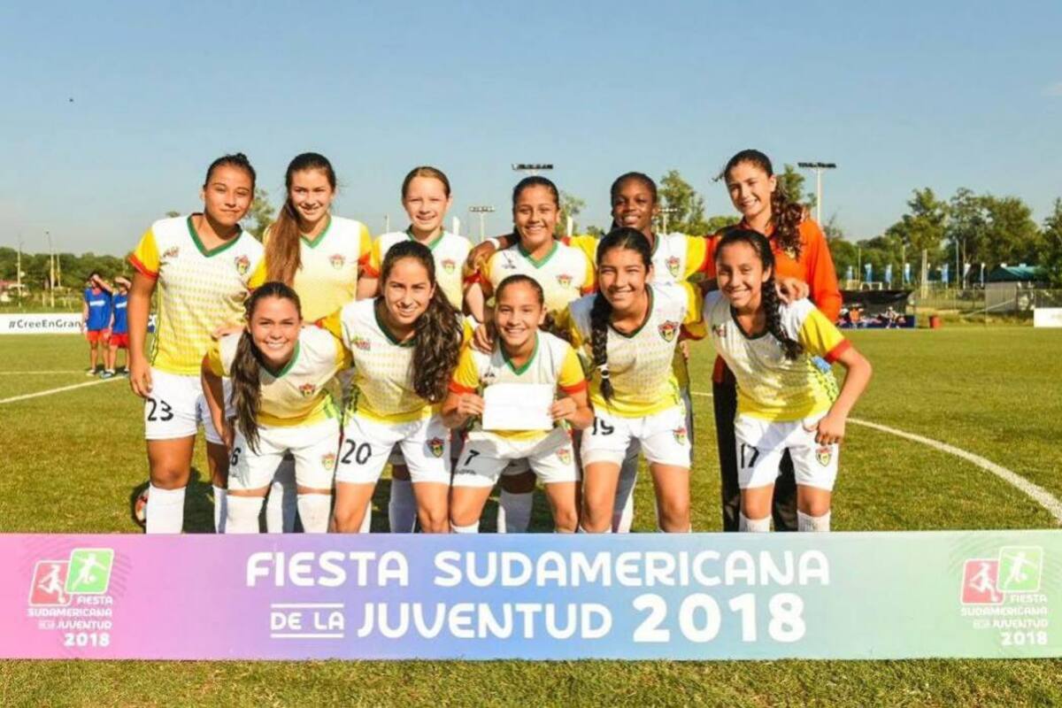 Santander se coronó por primera vez en la historia de una Copa Conmebol (Foto: Suministrada / VANGUARDIA LIBERAL)