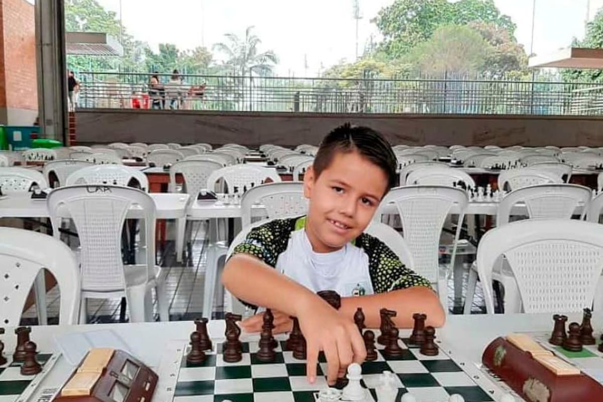 Juan José González Bolívar es un niño de 9 años de edad, oriundo de Bucaramanga.