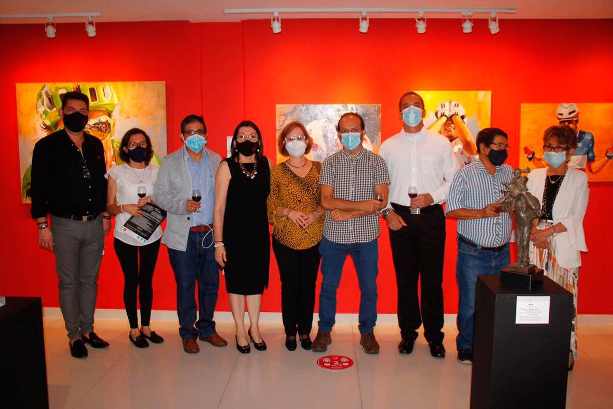 Suministrada / VANGUARDIA<br />Ciro Miguel Caballero, Trina Contreras Machado, Néstor Saúl Solano, Ámparo Caballero, Ana Leonor Rueda, Román Prada Rueda, Julio César Luna Gómez, Domingo Flórez Jaimes y Diony Sepúlveda Ramírez.
