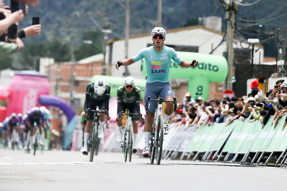 Wilmar Paredes ganó la primera etapa del Clásico RCN 2026 y es el nuevo líder. Foto: Lina Gasca/Colprensa