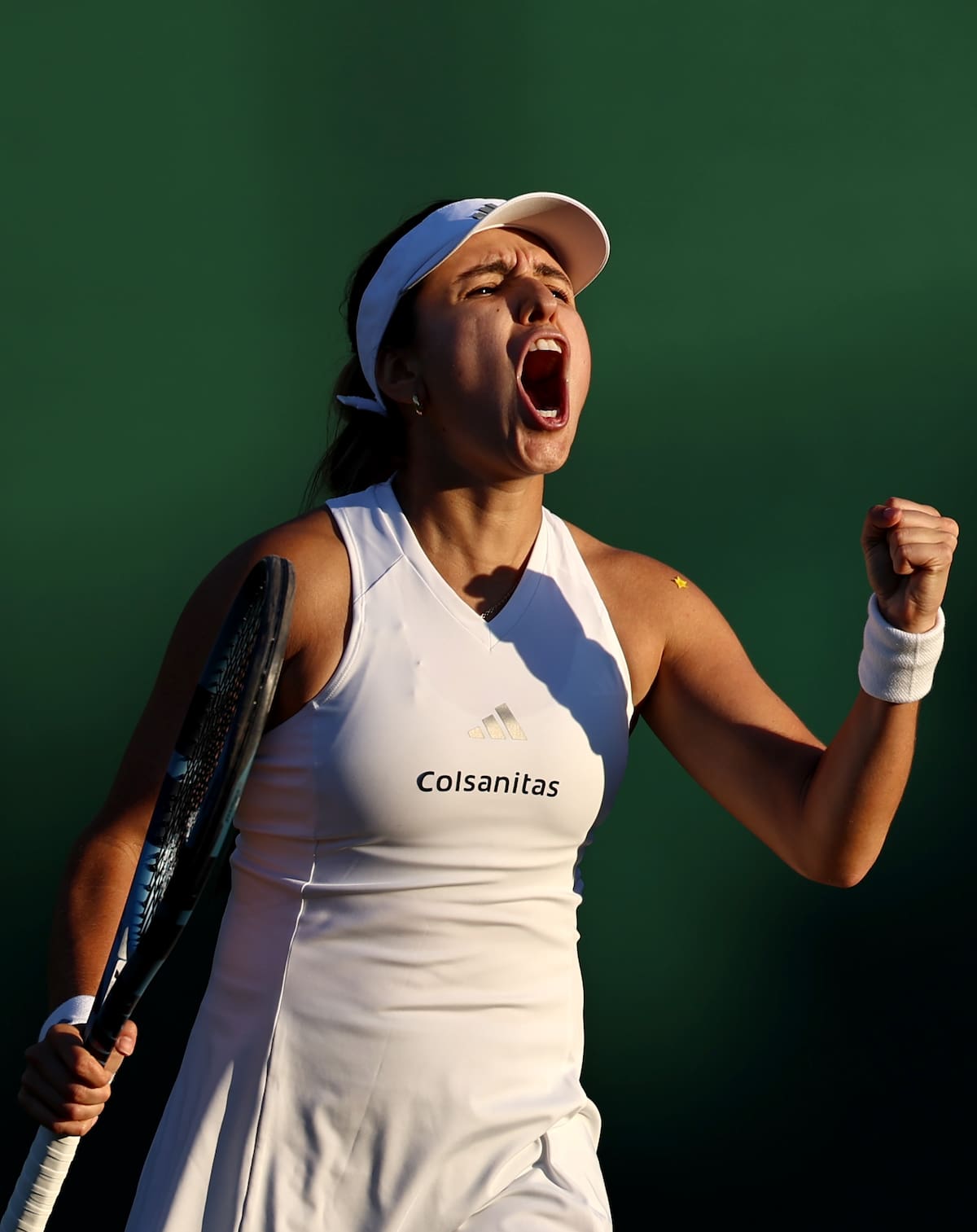 LONDON (United Kingdom), 02/07/2026.- Camila Osorio of Colombia celebrates a point during her Women's Singles second round match against Linda Noskova Czechia at the Wimbledon Championships in London, Britain, 02 July 2026. (Tenis, Reino Unido, Londres) EFE/EPA/NEIL HALL