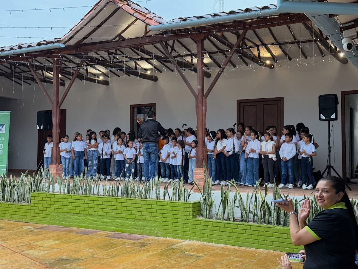 Zapatoca rindió homenaje al maestro Gustavo Gómez Ardila con el Primer Encuentro de Hijos Cantores. Foto suministrada/VANGUARDIA