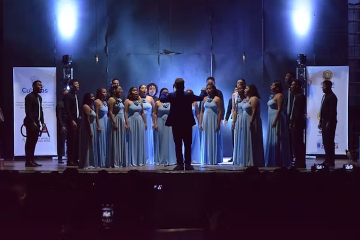 Zapatoca rindió homenaje al maestro Gustavo Gómez Ardila con el Primer Encuentro de Hijos Cantores. Foto suministrada/VANGUARDIA