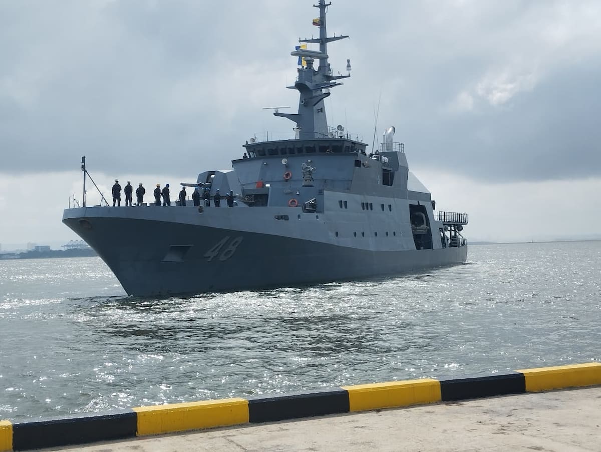 Zarpe desde Cartagena de buque de la Armada de Colombia con ayuda humanitaria para Cuba, tras las afectaciones en la isla por el huracán Melissa. // Foto: Óscar Díaz - El Universal