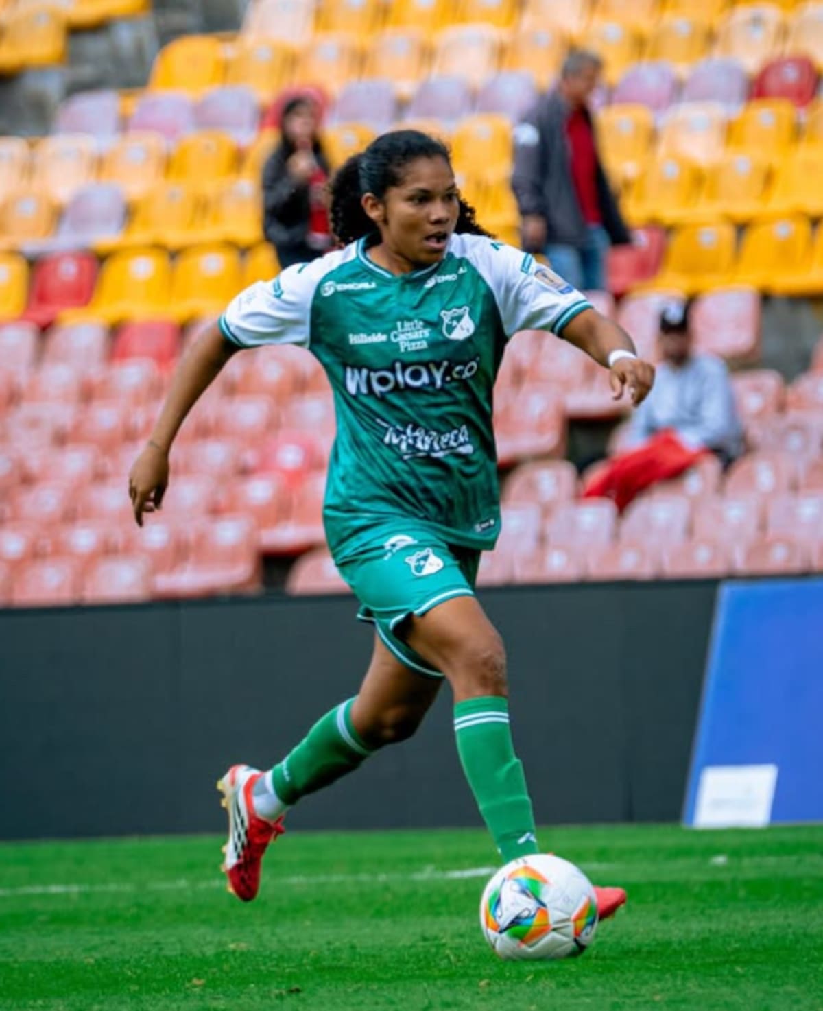 La santandereana Zharick Montoya es una de las referentes del Deportivo Cali. Foto: Deportivo Cali.